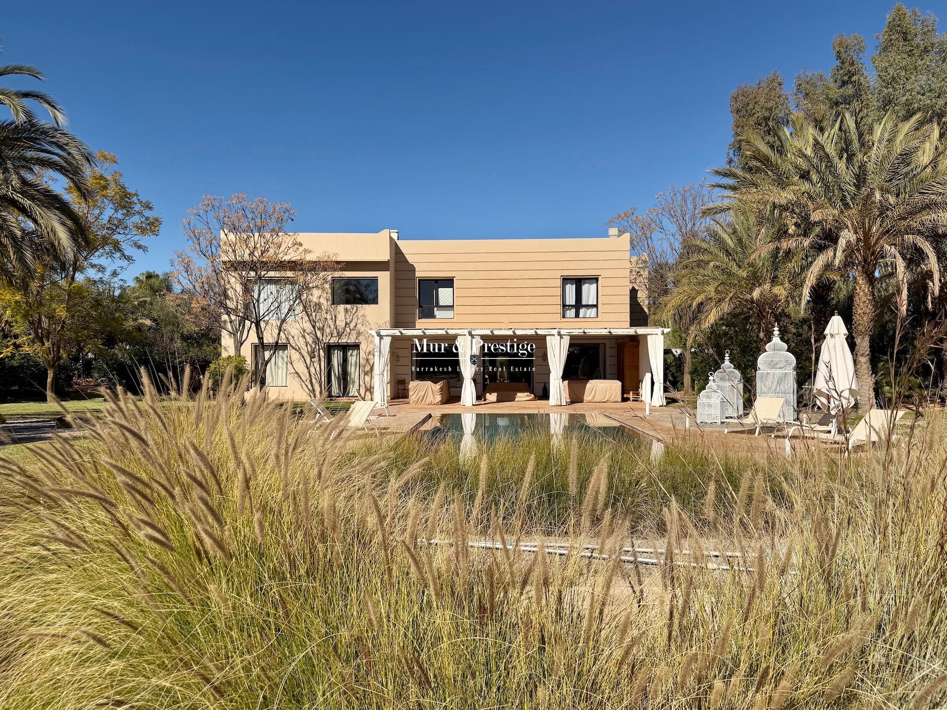 Domaine de 4 Propriétés à Vendre