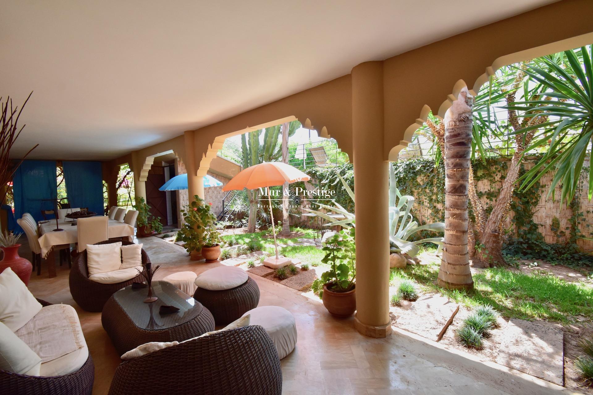 Villa à vendre à Marrakech sur la route Fès