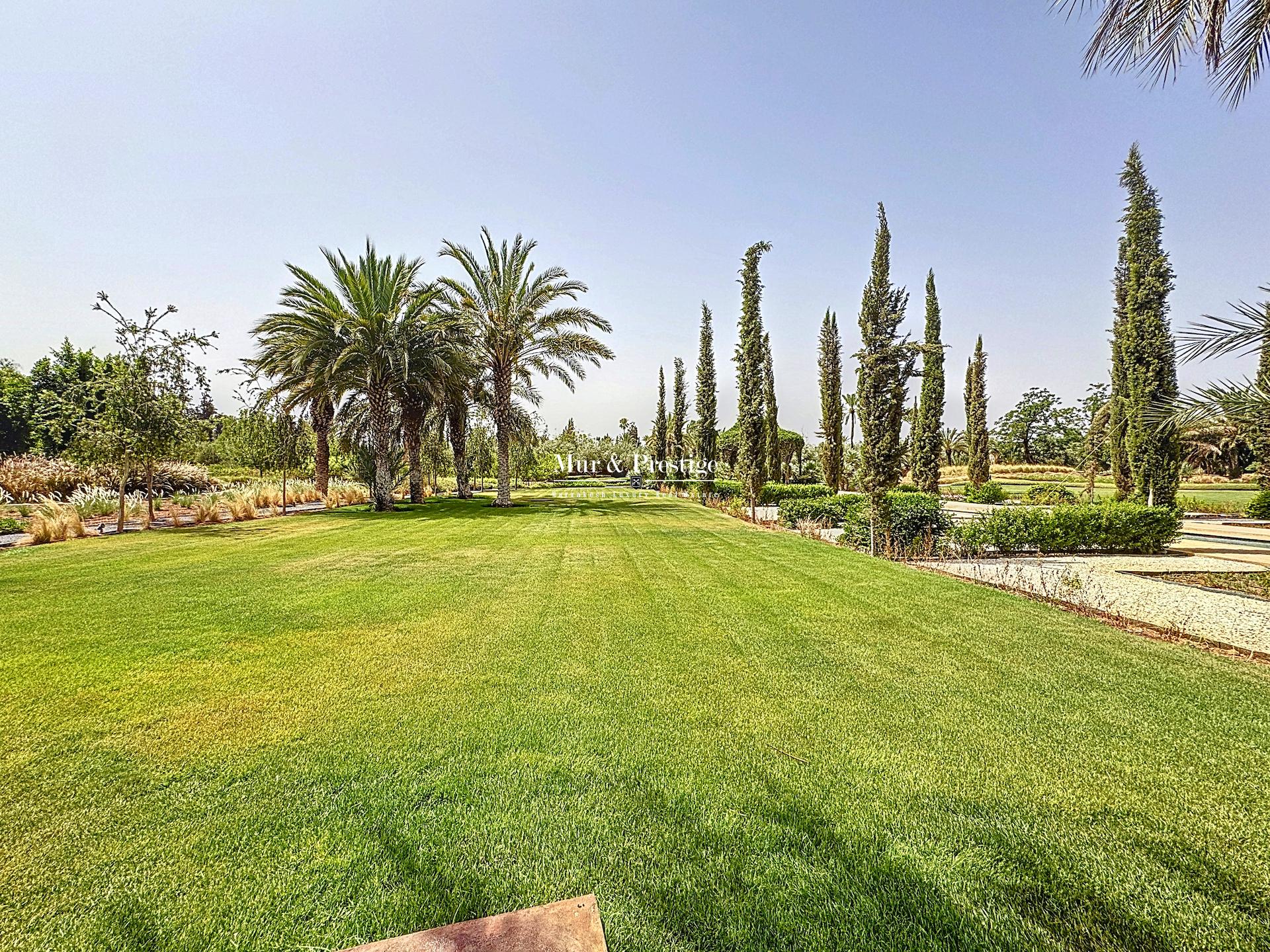 Palais Marocain sur 4 hectares dans la Palmeraie