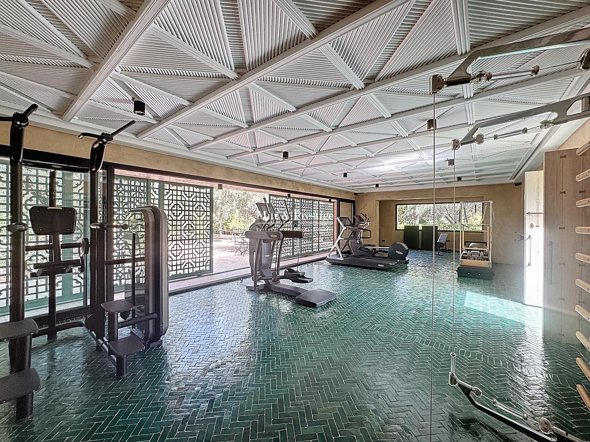 Palais Marocain sur 4 hectares dans la Palmeraie