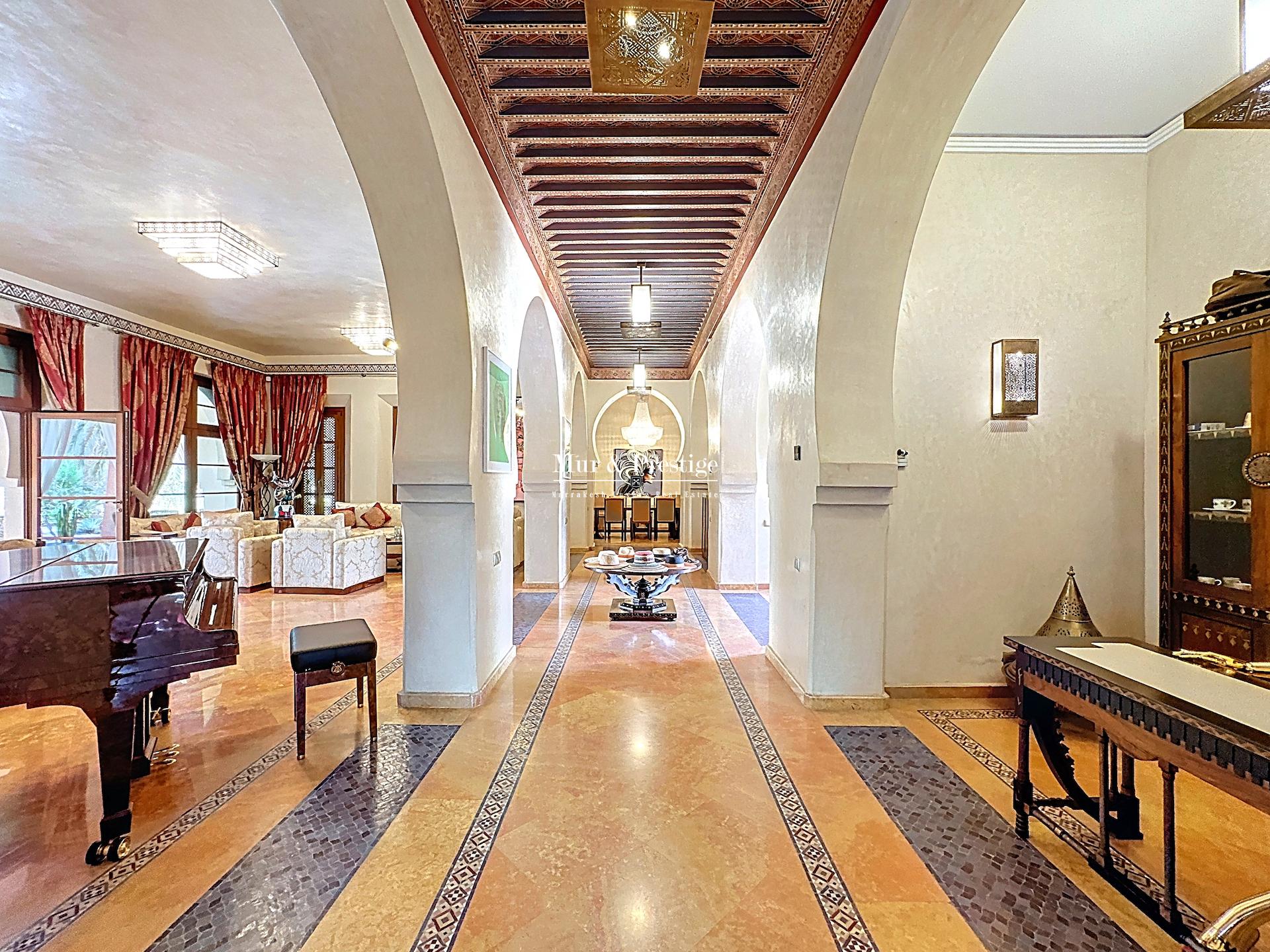 Palais Marocain sur 4 hectares dans la Palmeraie