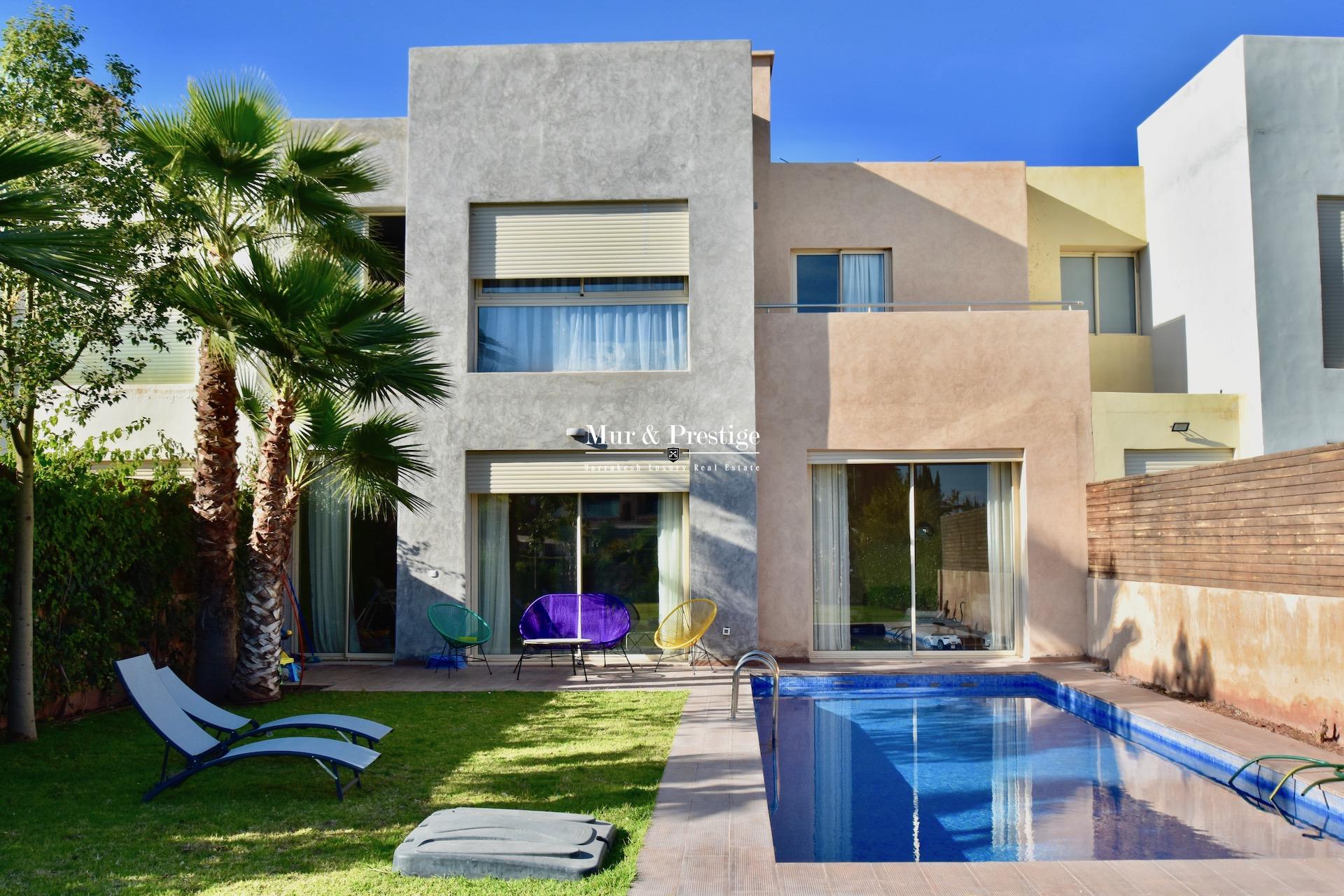 Maison moderne à vendre sur golf à Marrakech