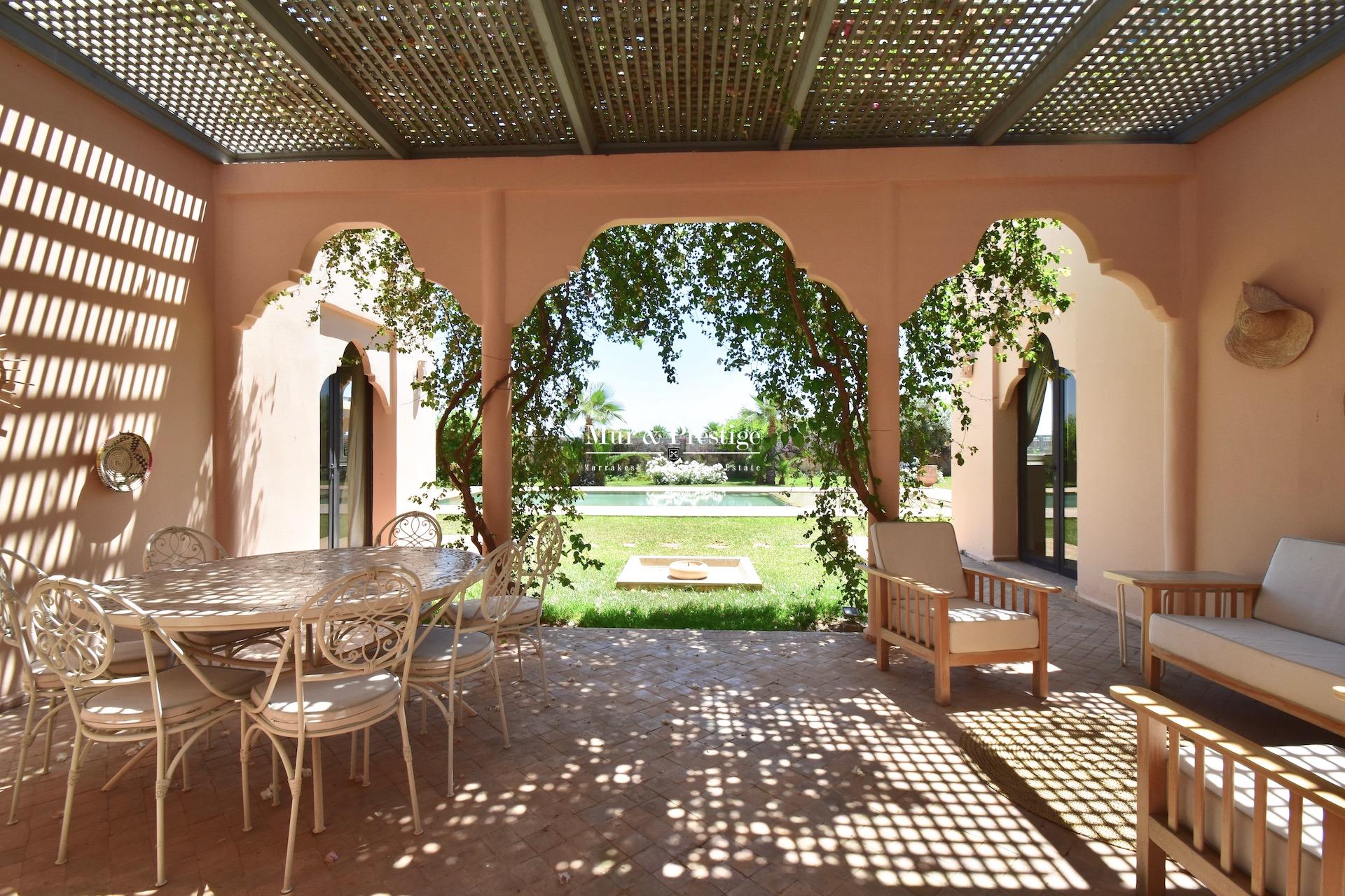 Maison à vendre à Marrakech au design marocain 
