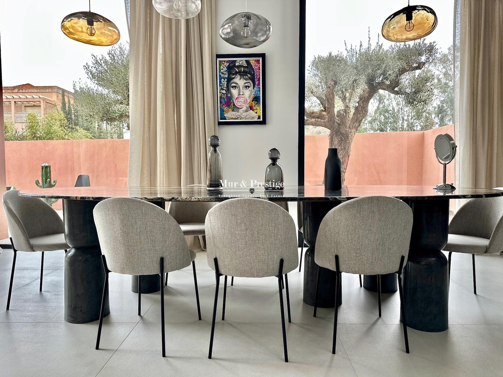 Amelkis  - Maison de 5 suites à Vendre 
