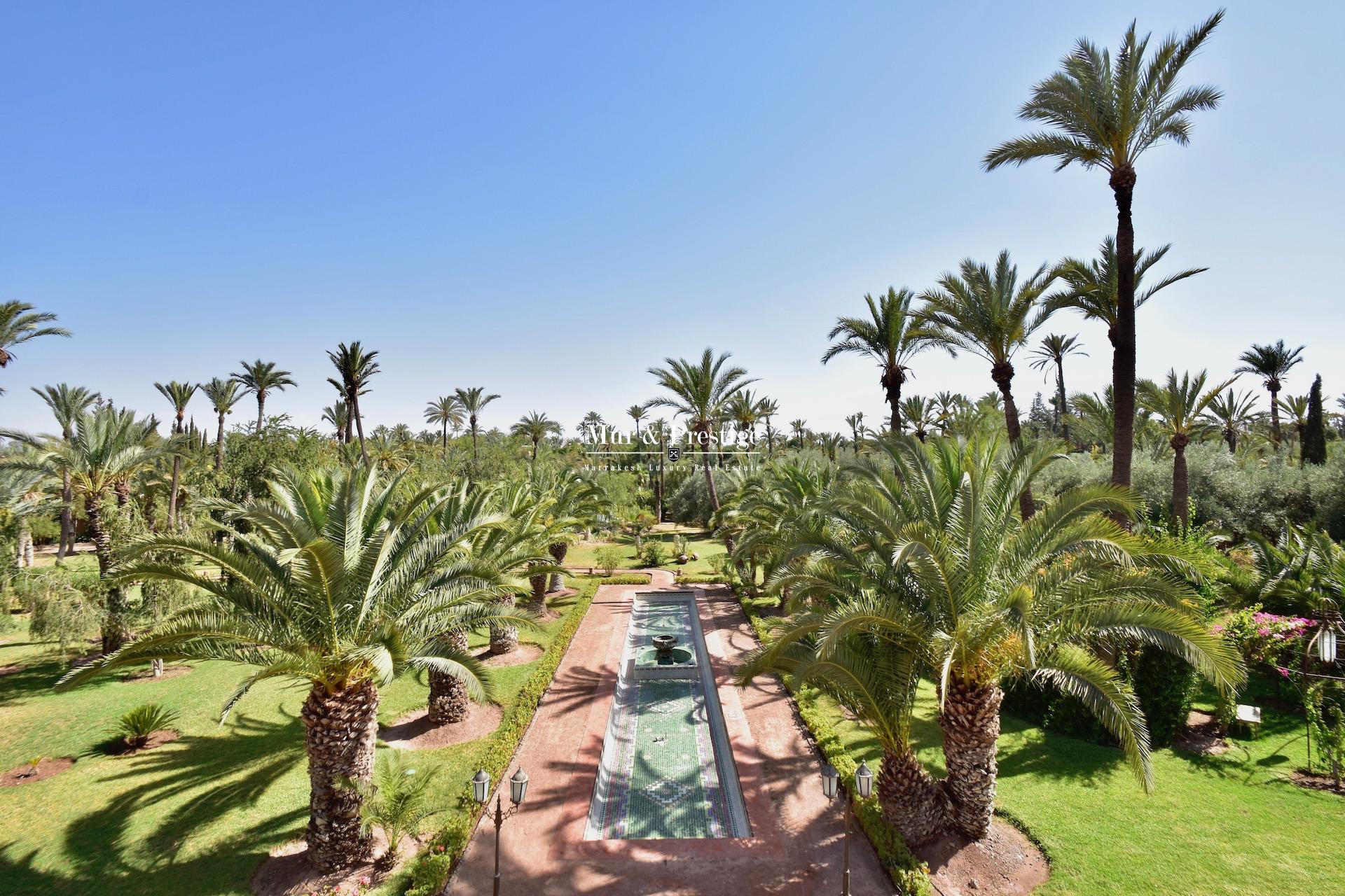 Agence Immobilière Marrakech - Palais à la vente à la Palmeraie de Marrakech 