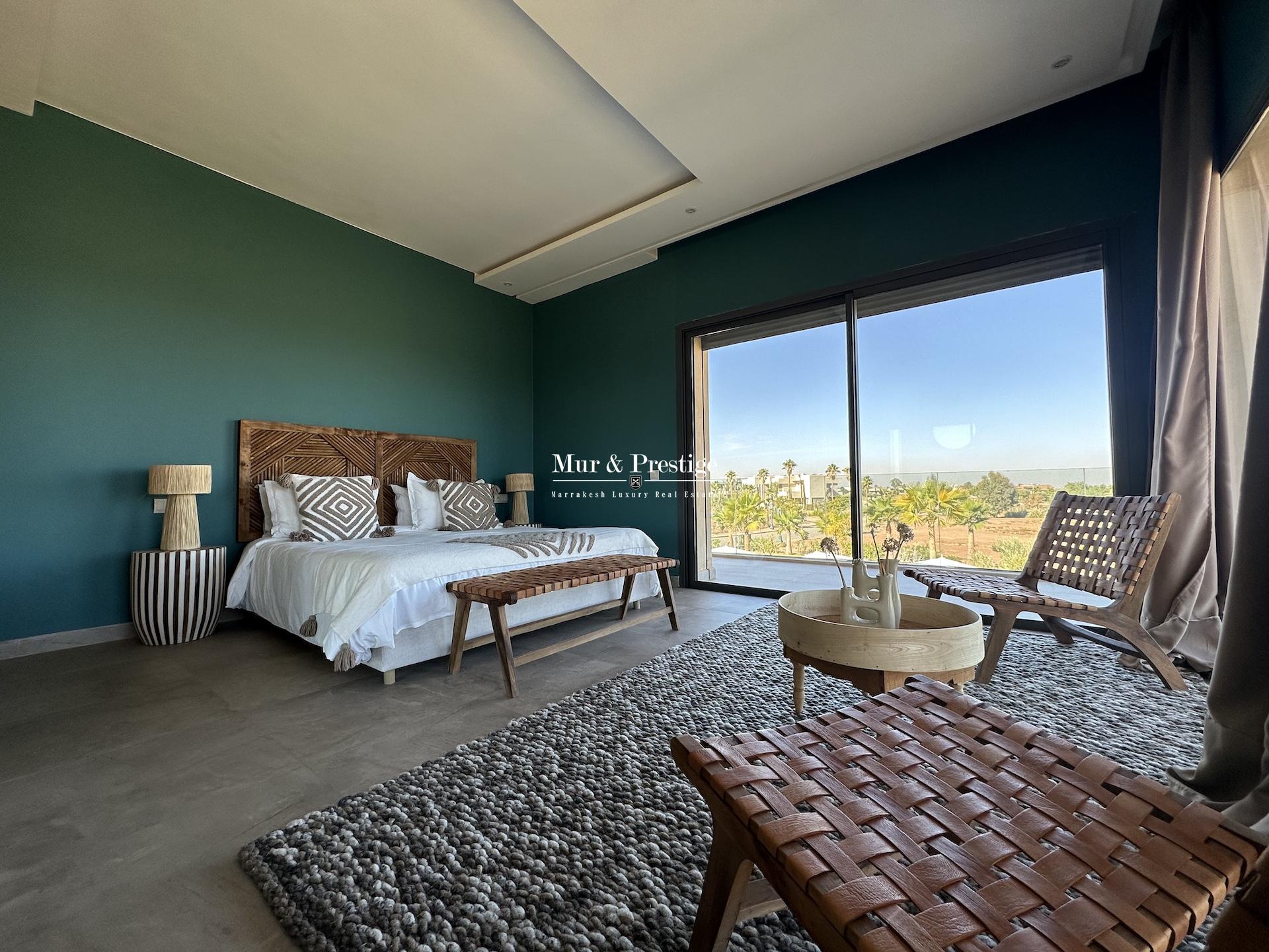 Amelkis – Villa Neuve Front de Golf à Vendre 