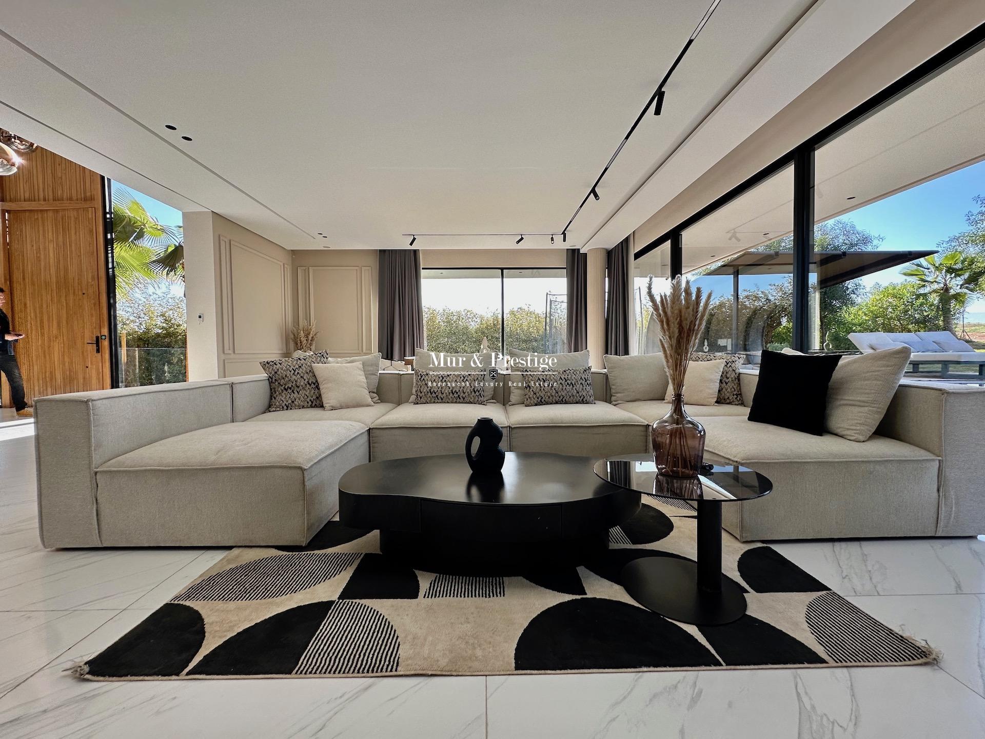 Maison Moderne en Front de Golf à Marrakech