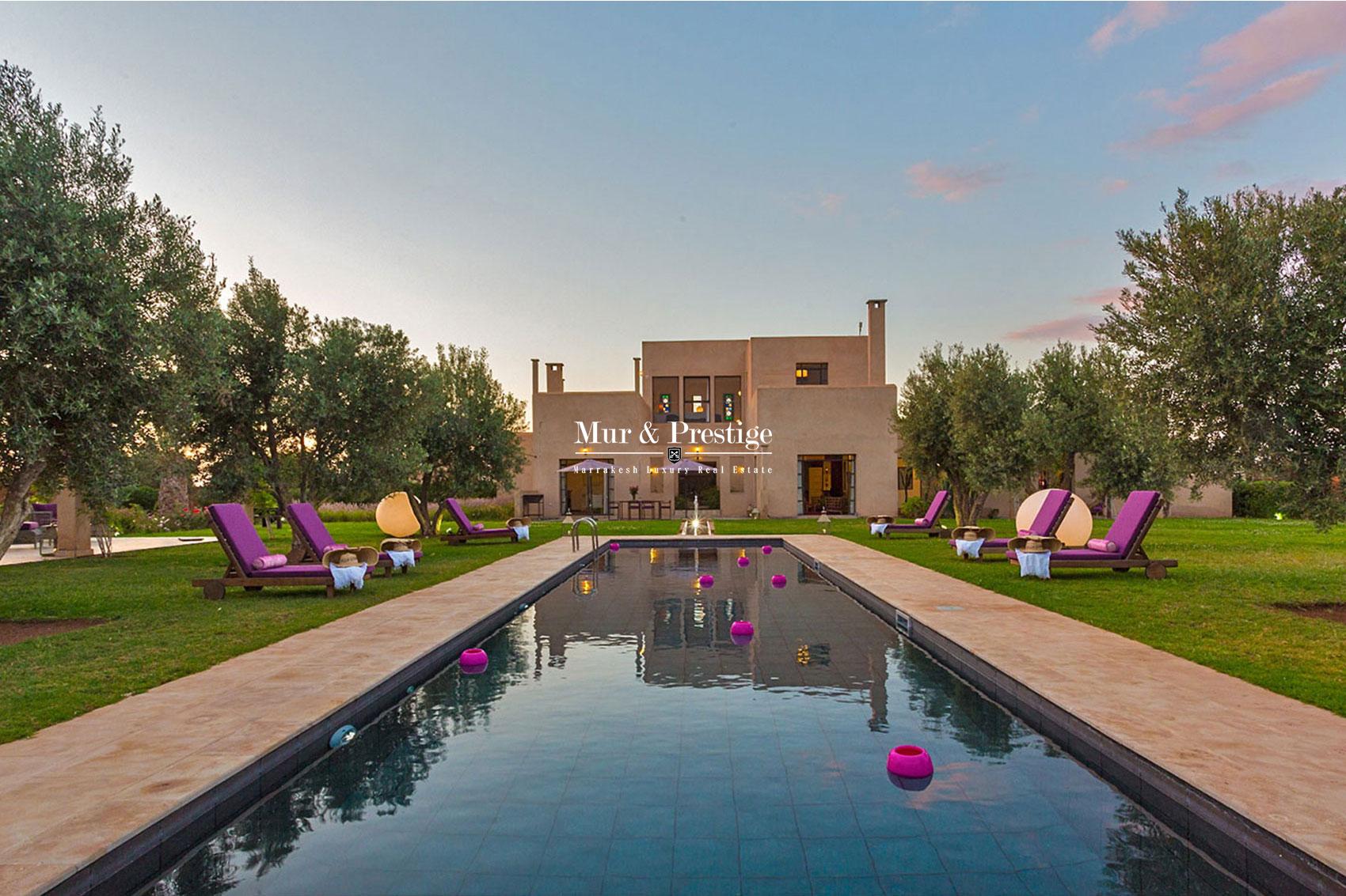 Agence Immobilière Marrakech - Magnifique villa contemporaine en vente 