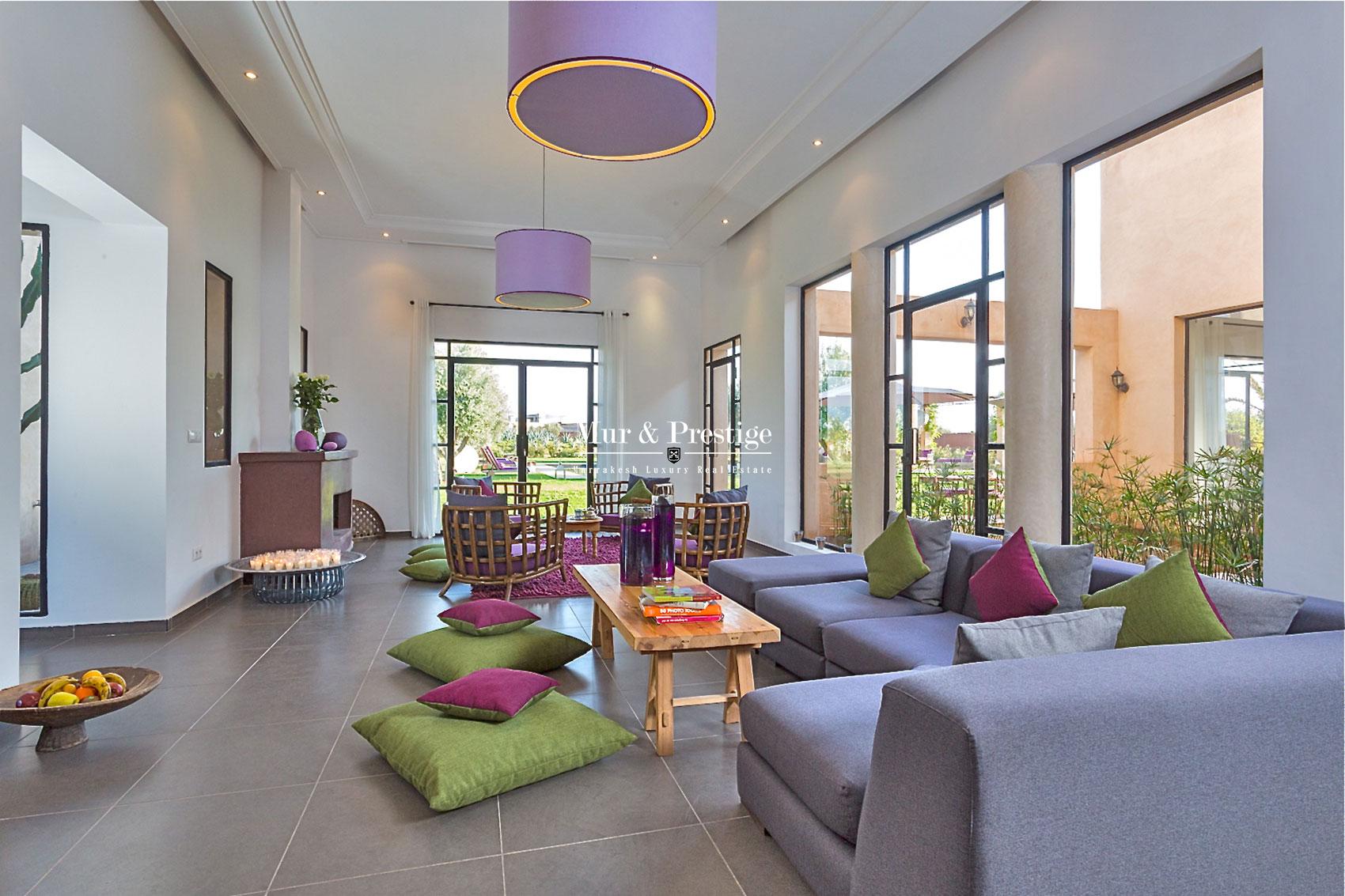 Agence Immobilière Marrakech - Magnifique villa contemporaine en vente 
