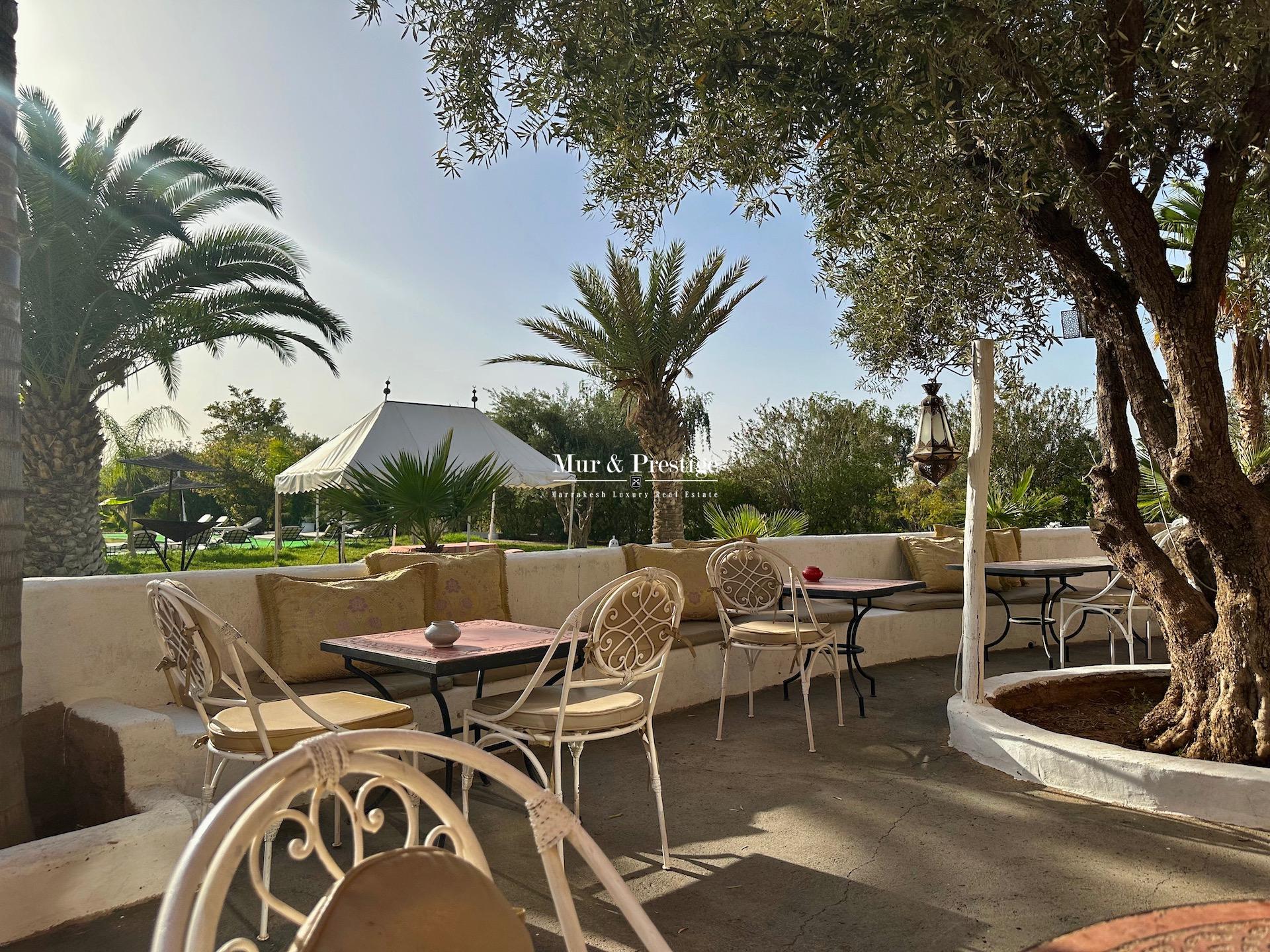 Achat Maison d’hôtes sur 5 hectares (avec VNA) à Marrakech Route de l’Ourika