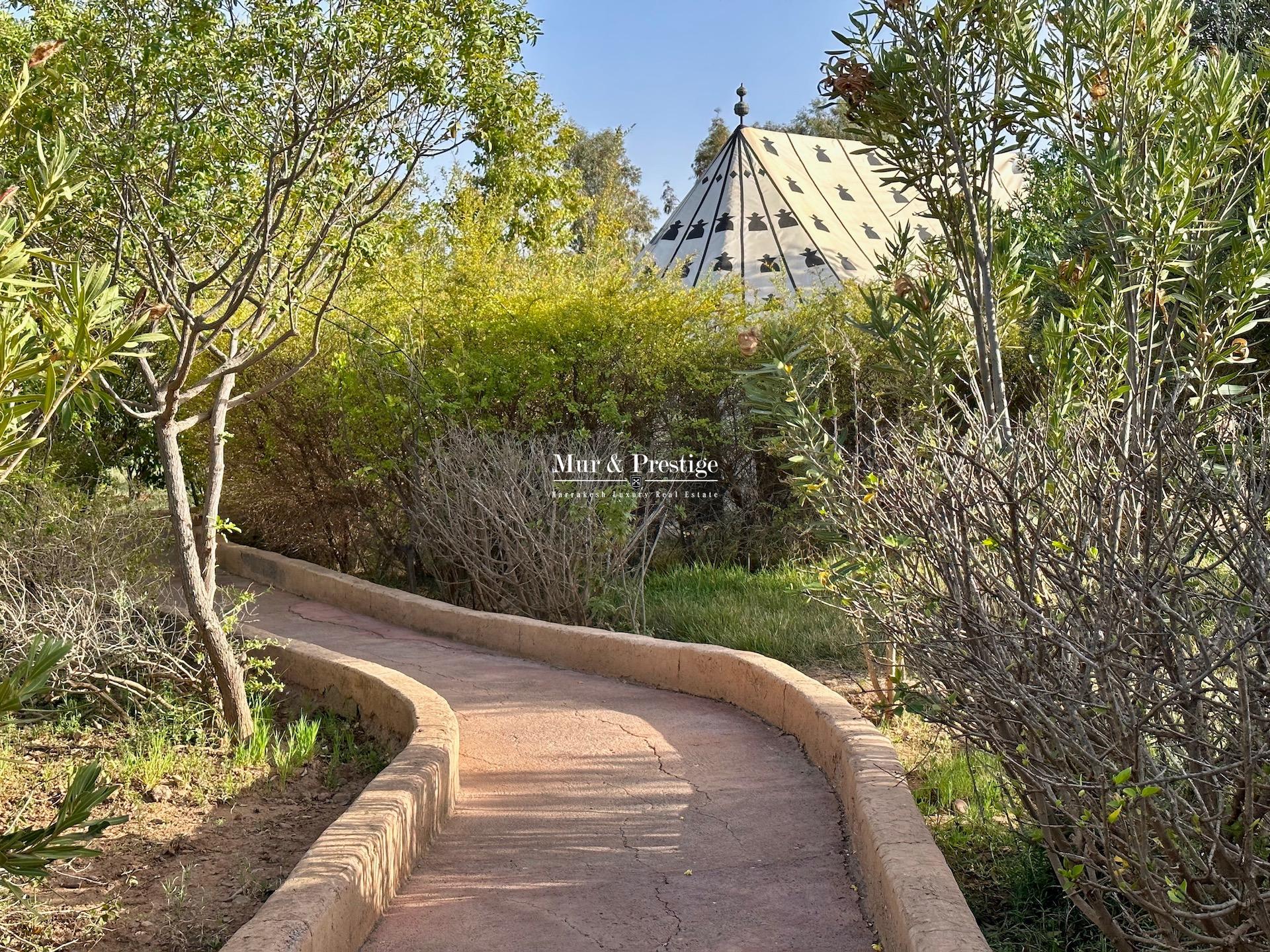 Achat Maison d’hôtes sur 5 hectares (avec VNA) à Marrakech Route de l’Ourika
