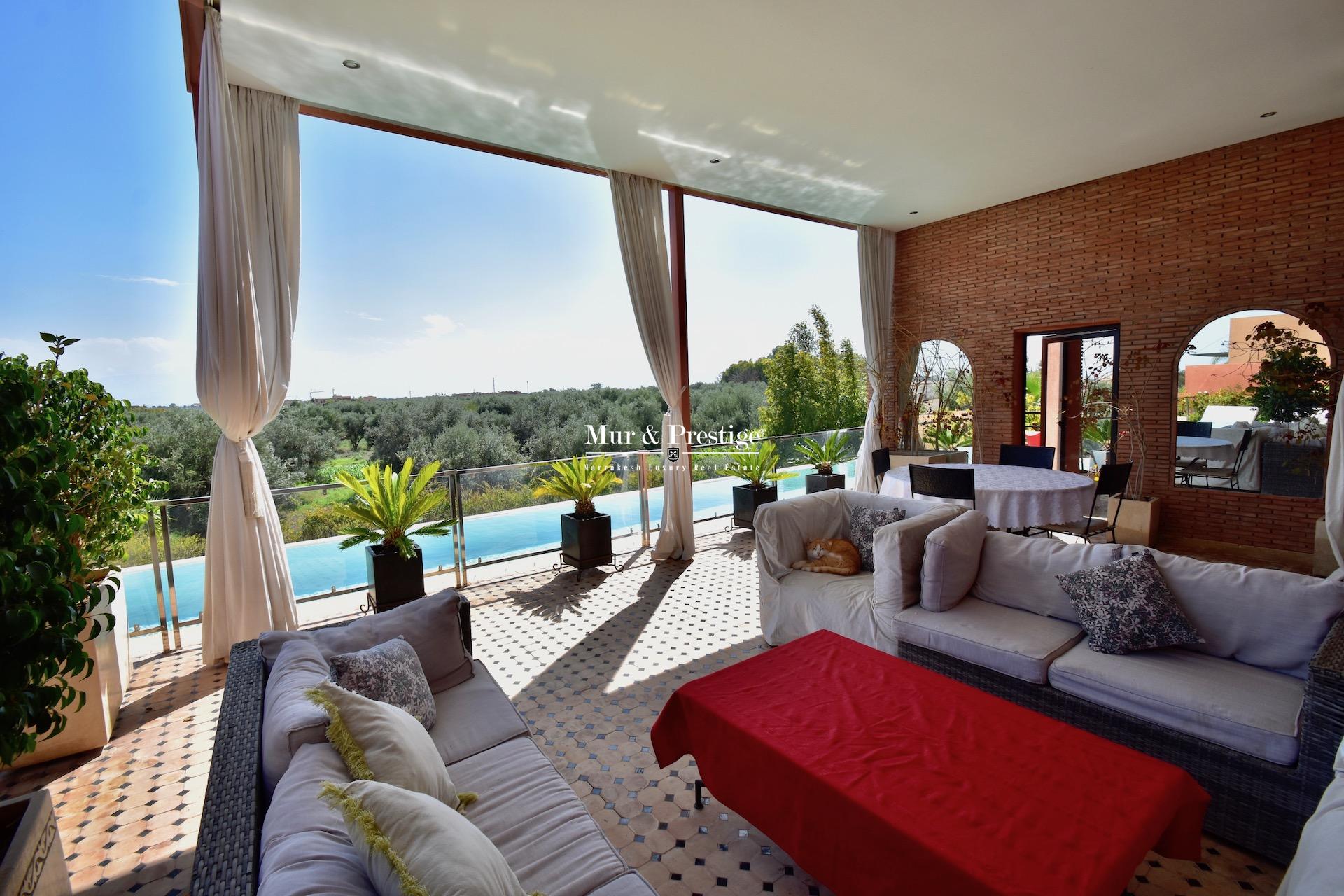Maison moderne à vendre au Golf Amelkis à Marrakech
