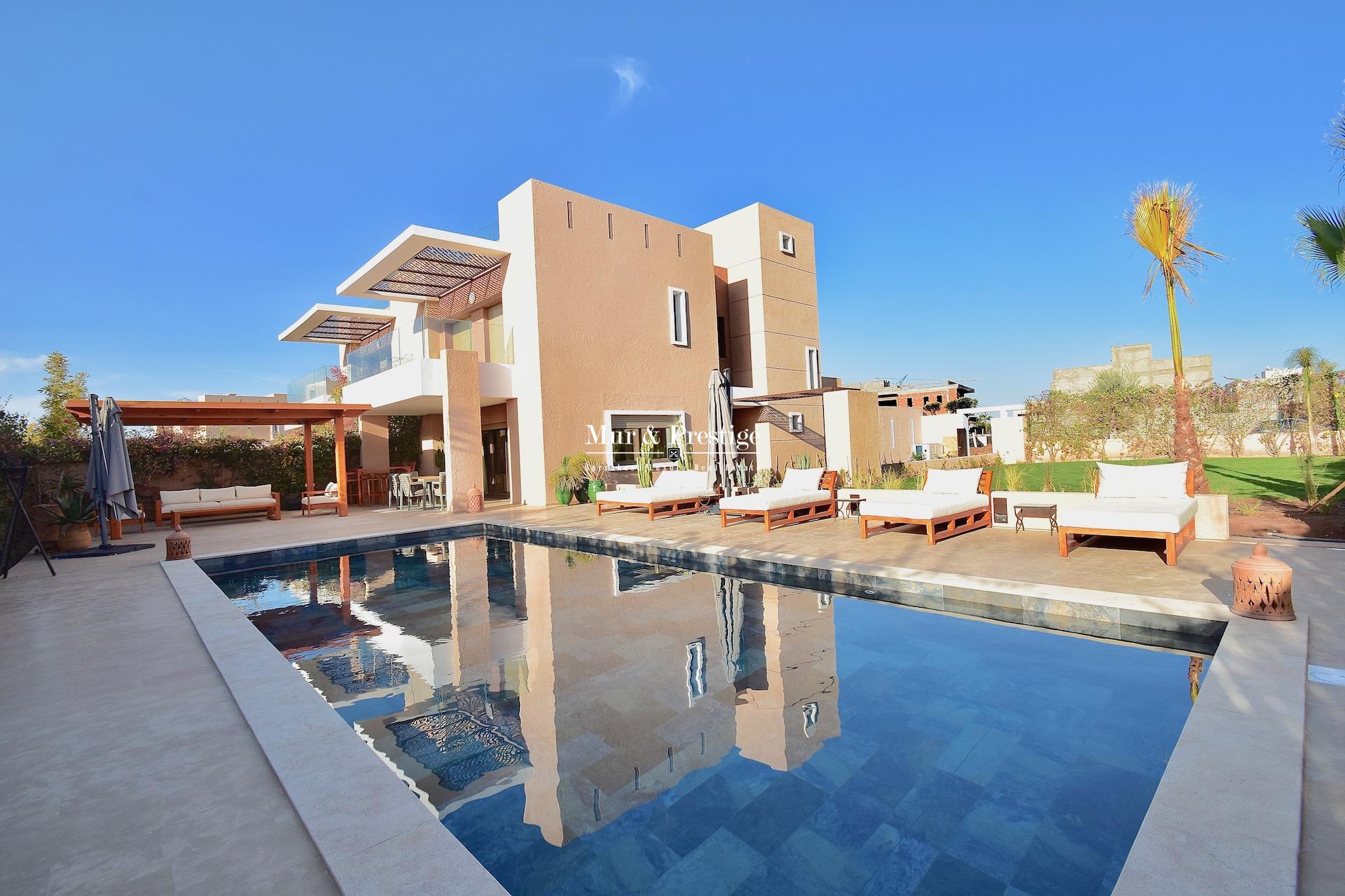 Maison Sur  Golf à Vendre à Marrakech - Agence Immobilière