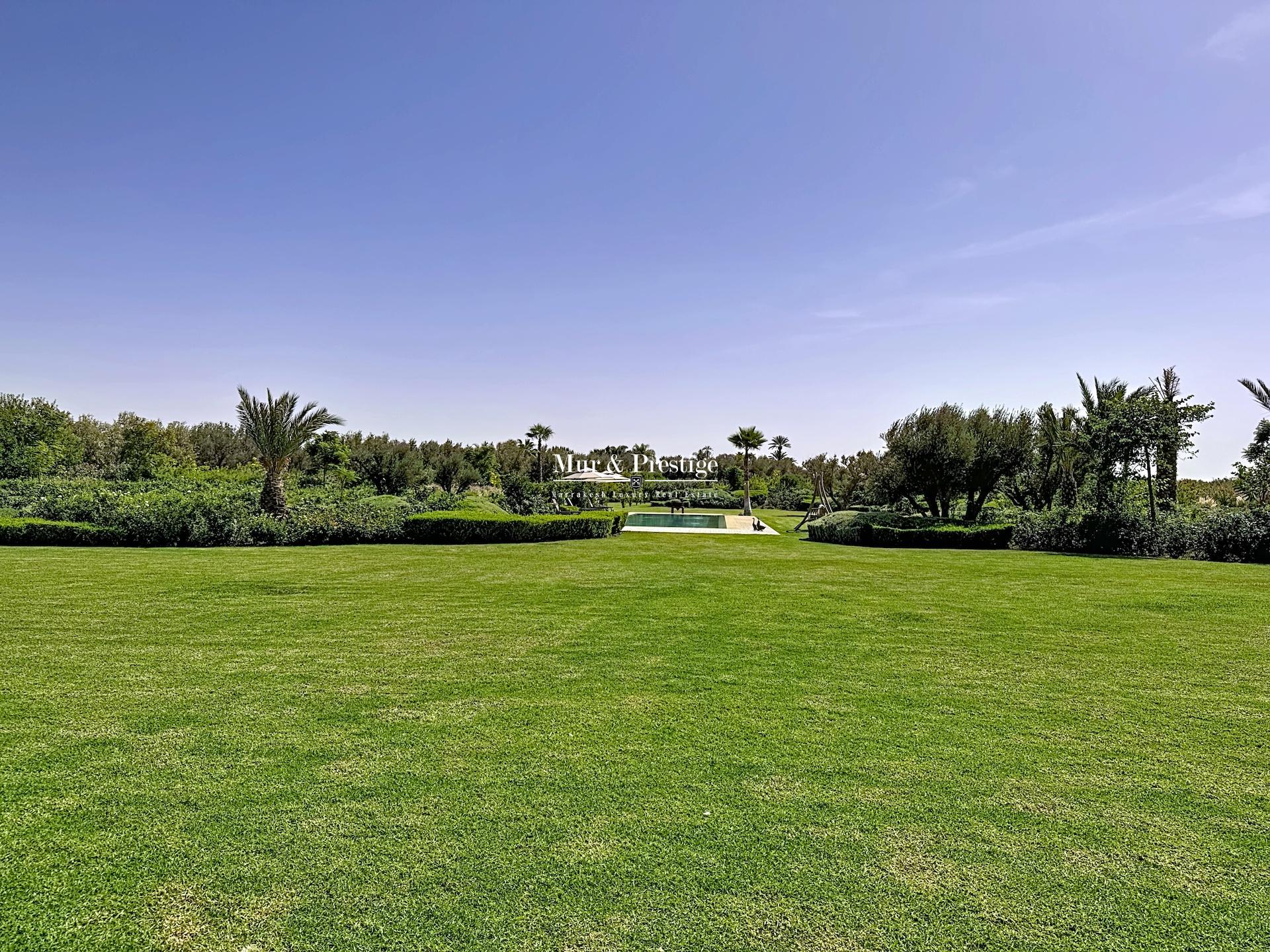 Maison Moderne sur 3,2 Hectares