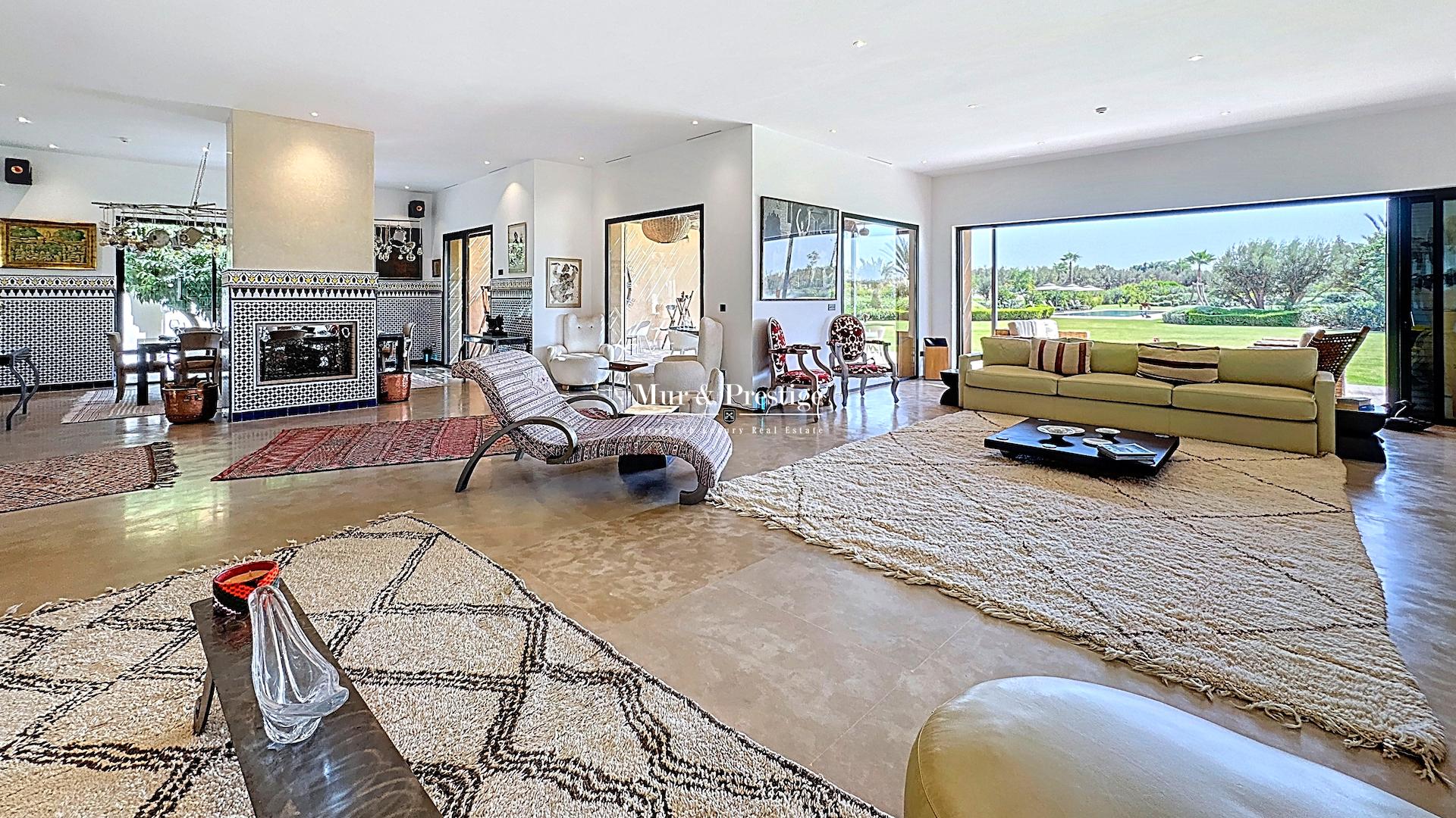 Maison Moderne sur 3,2 Hectares