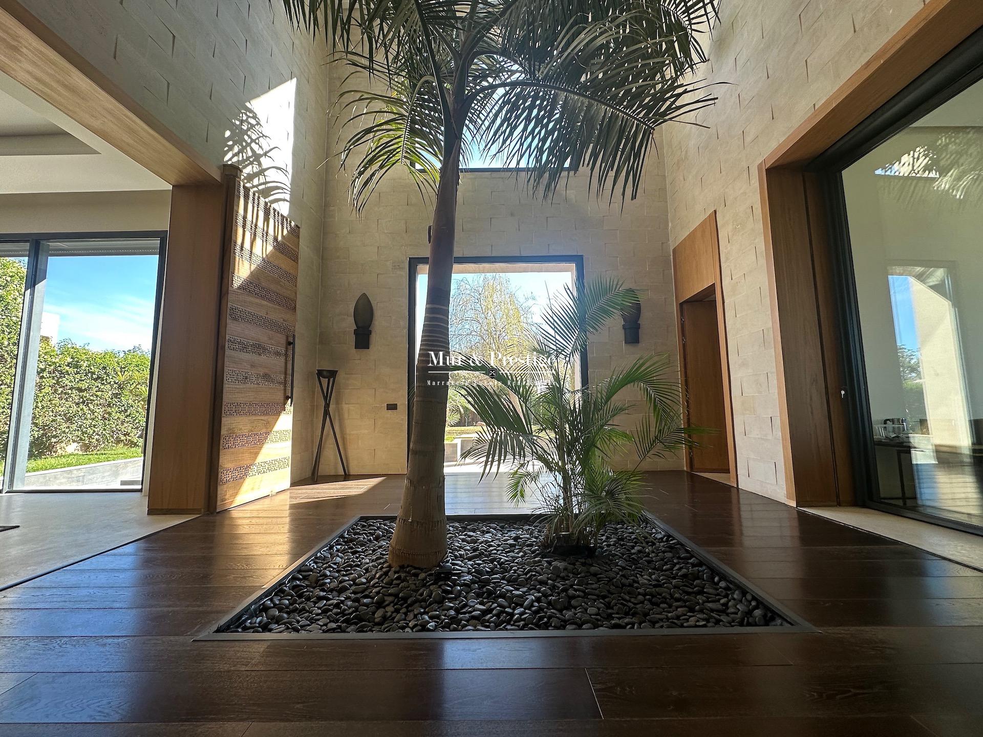 Maison Moderne à Vendre sur un Hectare