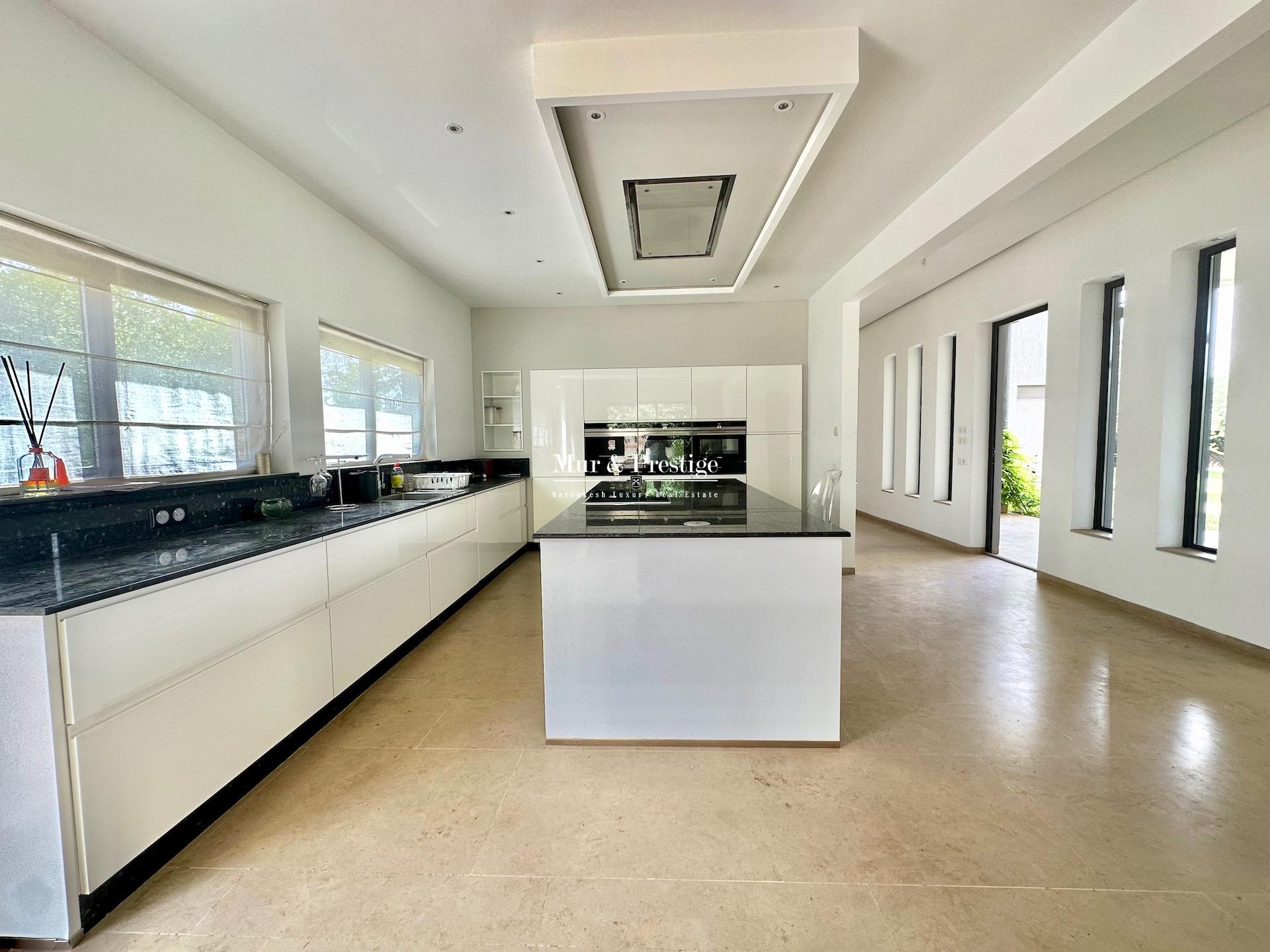 Amelkis – Maison Moderne à Vendre