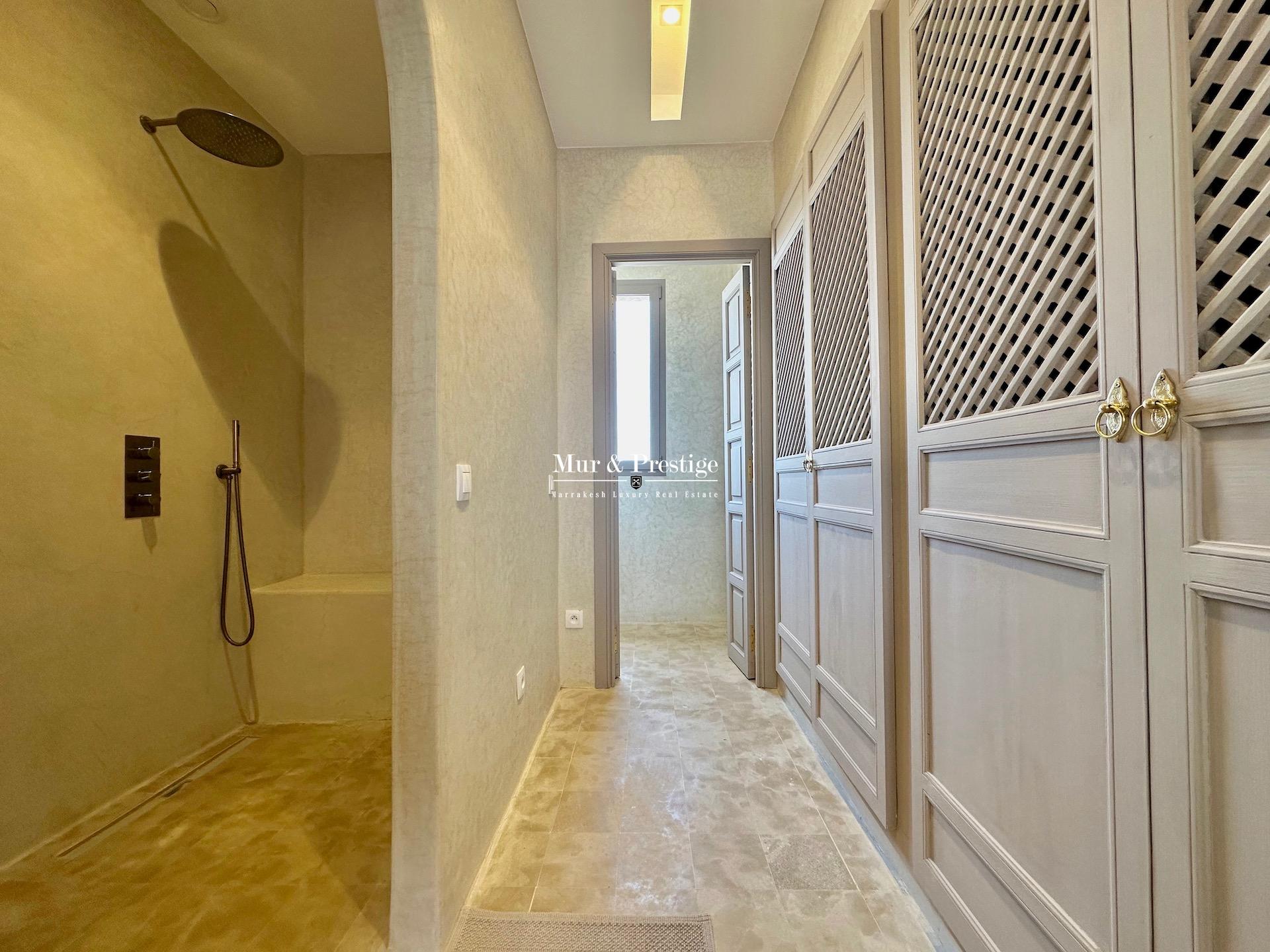 Maison à Vendre à Proximité des Golfs et du Centre
