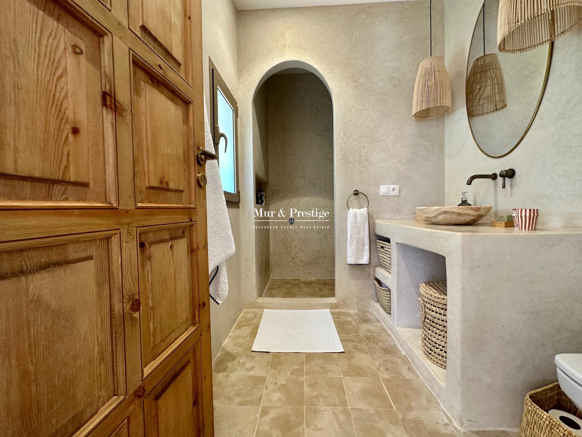 Maison à Vendre à Proximité des Golfs et du Centre