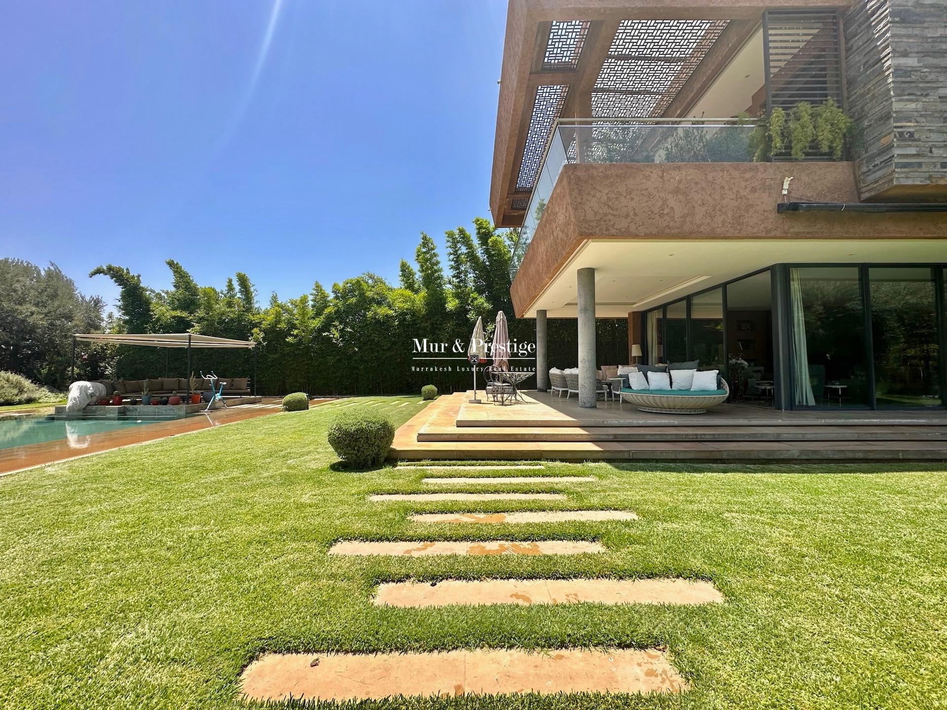 Propriété en Front de Golf à Vendre – Amelkis Golf