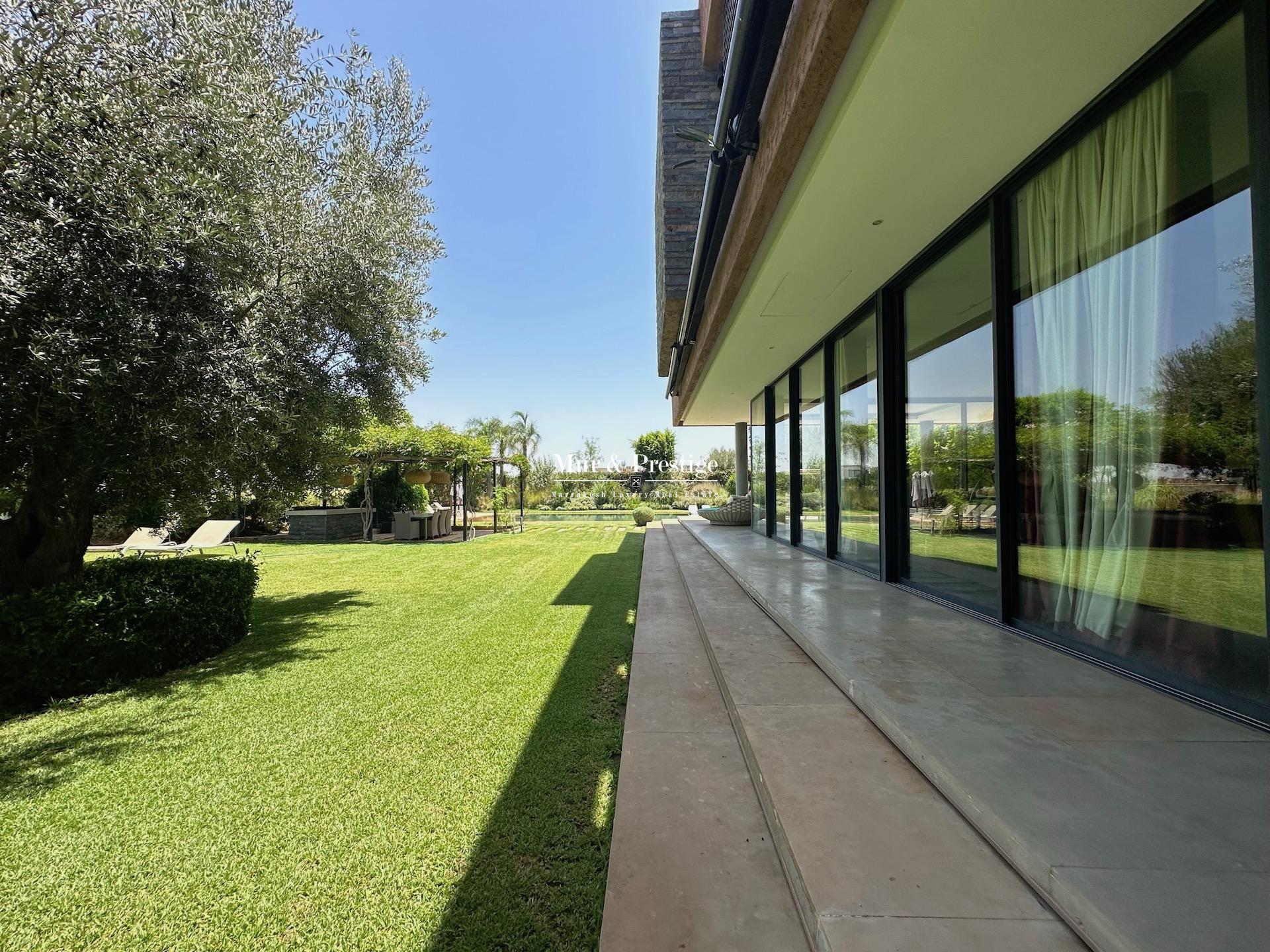 Propriété en Front de Golf à Vendre – Amelkis Golf