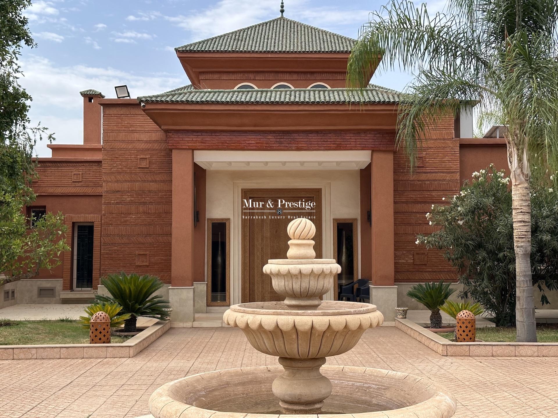 Maison de Plain-Pied Proche École Américaine