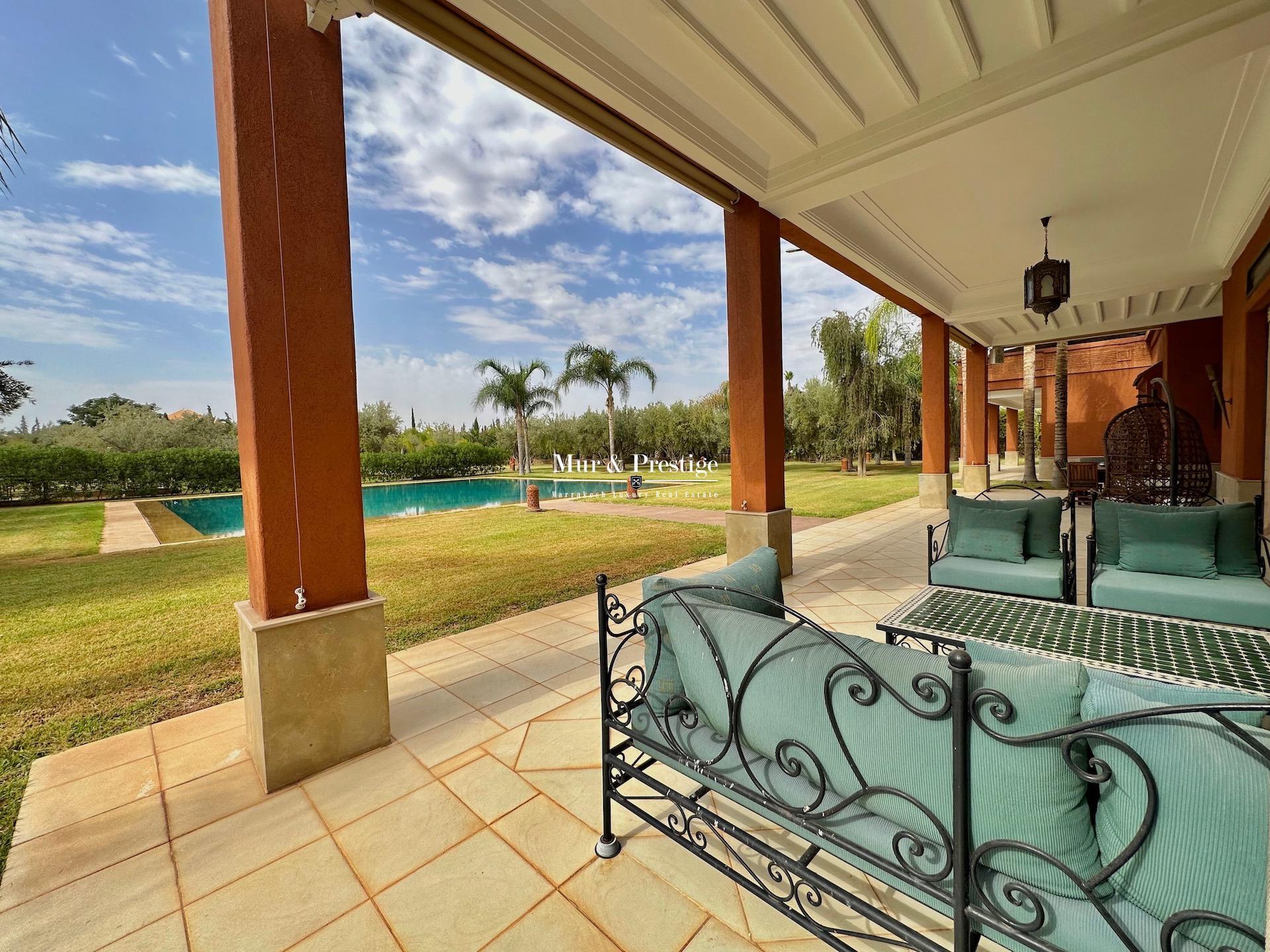 Maison de Plain-Pied Proche École Américaine