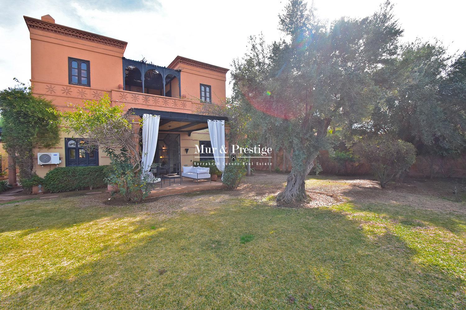 Villa de charme sur golf a vendre a Marrakech